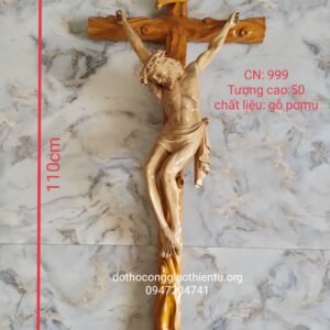 tượng Chúa Chịu Nạn bằng gỗ